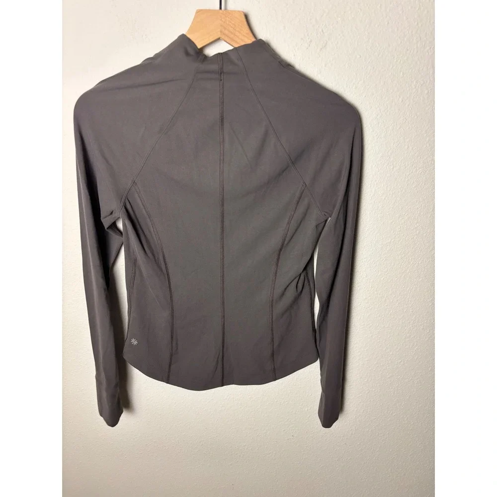 Athleta preowned salutation